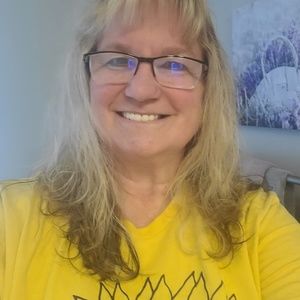 Meet your Posher, Pam